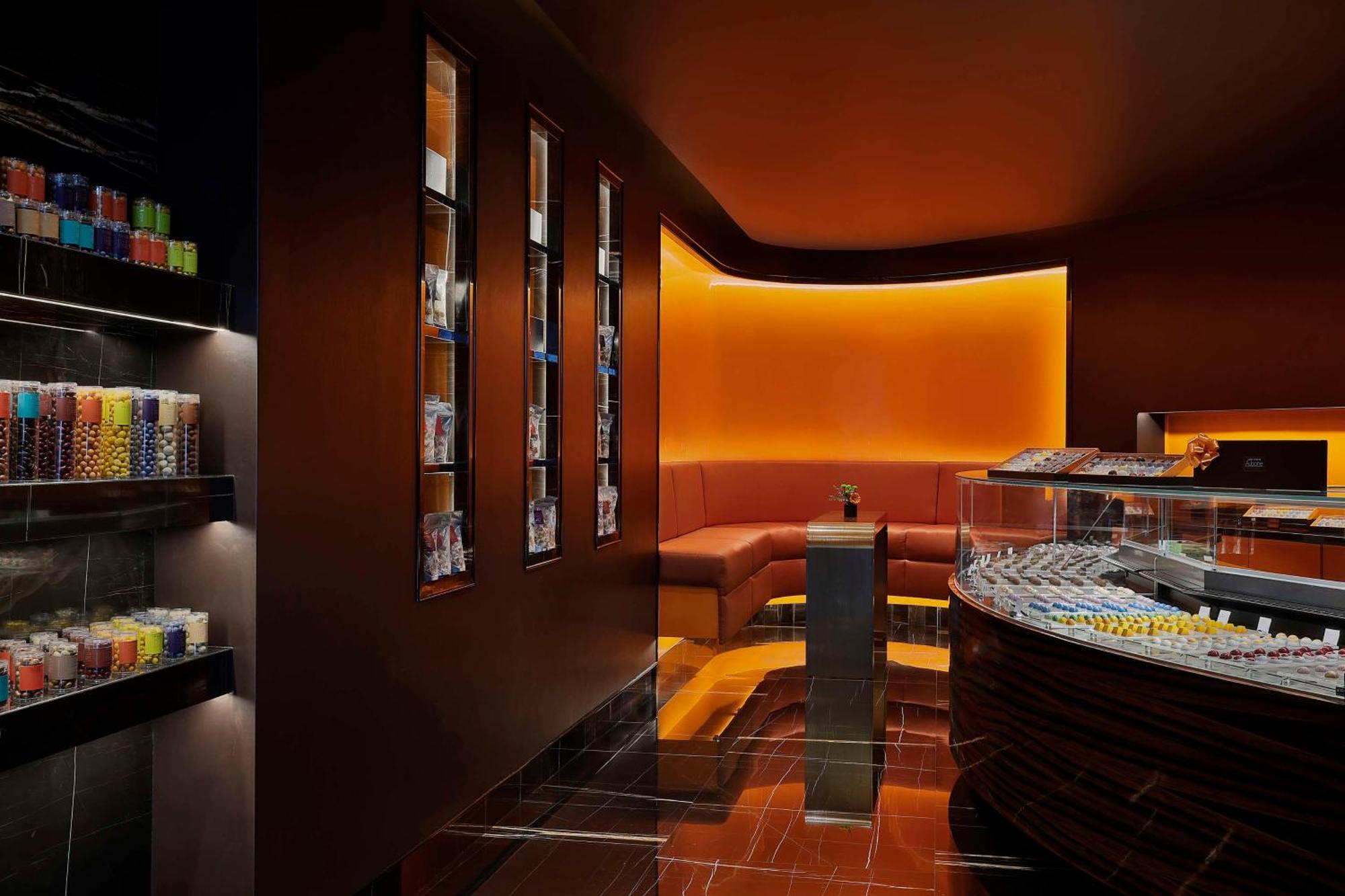 Waldorf Astoria Doha Lusail Eksteriør bilde The interior of the bar